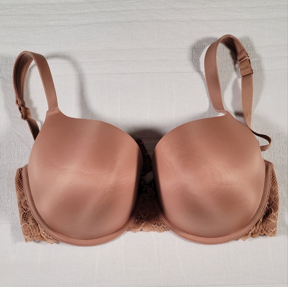 Savage X Fenty Other - savage x fenty tan lace underwire padded push up bra 42D nwot intimates bras